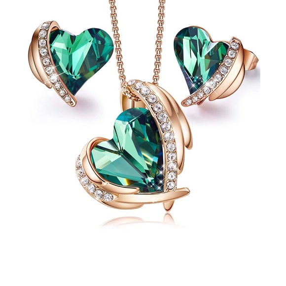 Love Heart Necklaces and Earrings Jewelry Set - Picture 6 of 8